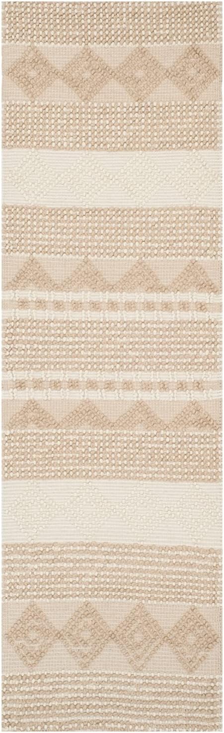SAFAVIEH Natura Collection Runner Rug - 2'3