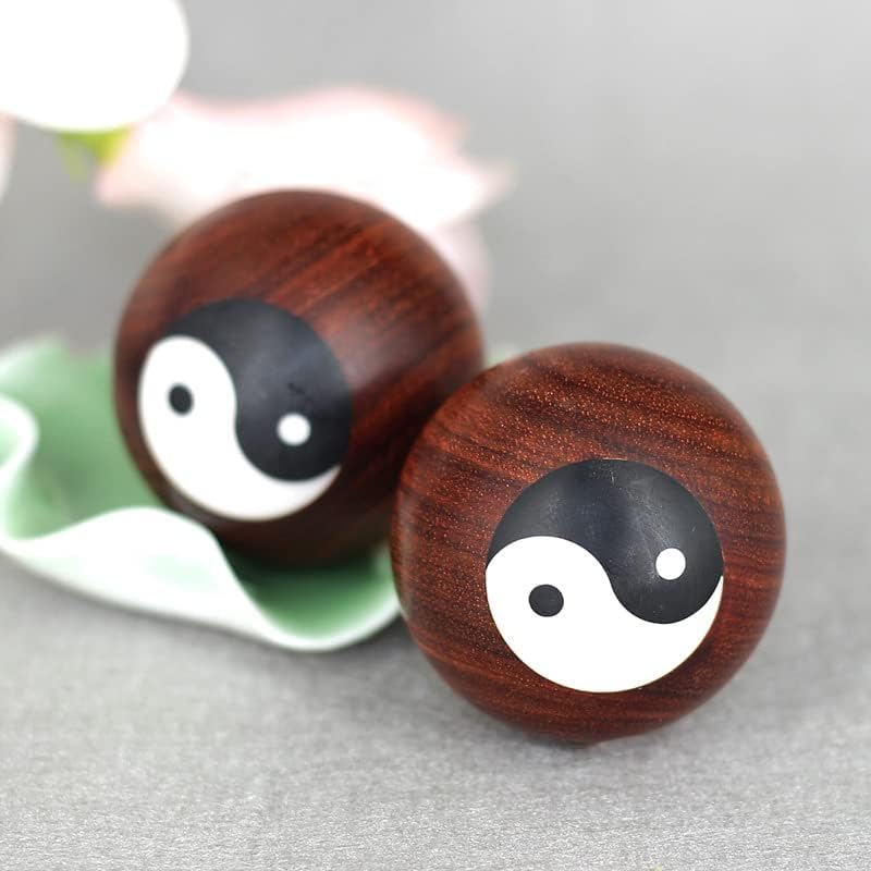 赞比亚血檀 老年人健身手球 木制 红木工艺手把件球(血檀八卦珠健身球)
