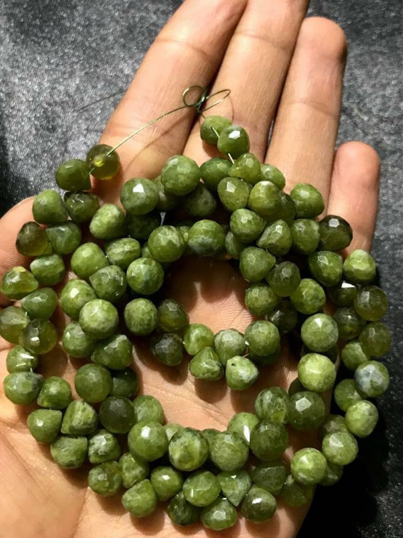 Natural Natural Green Wonder Sapphire Onion facated Beads 8 MM 18 inch Long String Jewelry Making Gemstone Beads for Necklace Bracelet
