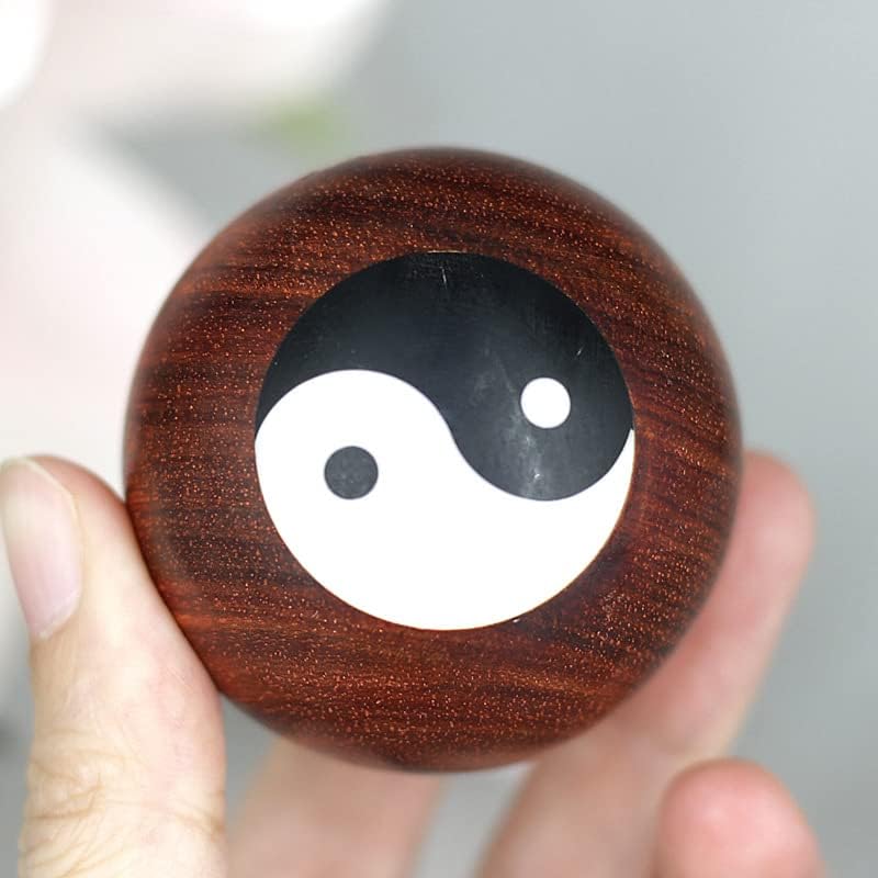 赞比亚血檀 老年人健身手球 木制 红木工艺手把件球(血檀八卦珠健身球)