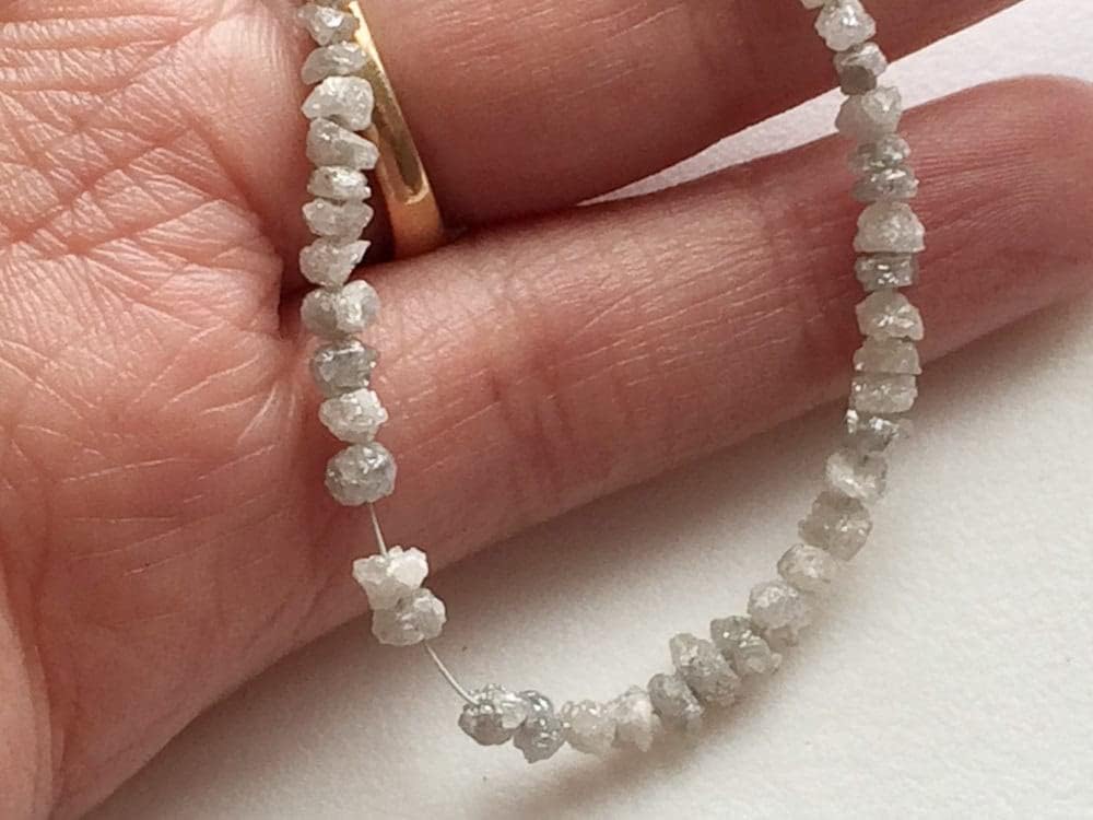 3-4mm White Gray Rough Diamonds, Natural White Gray Raw Diamond, Uncut Diamond Beads, Gray White Rough Beads For Jewelry (3.5IN TO 14IN), 3-4 MM