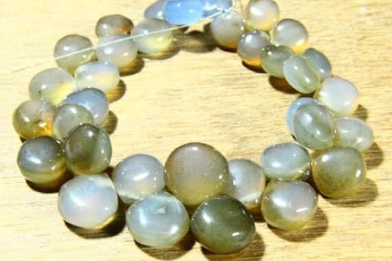 7 inch Strand of Natural Chalcedony 9-13mm Heart Smooth briolette Beads for DIY Jewelry Making. |BRIO_01813