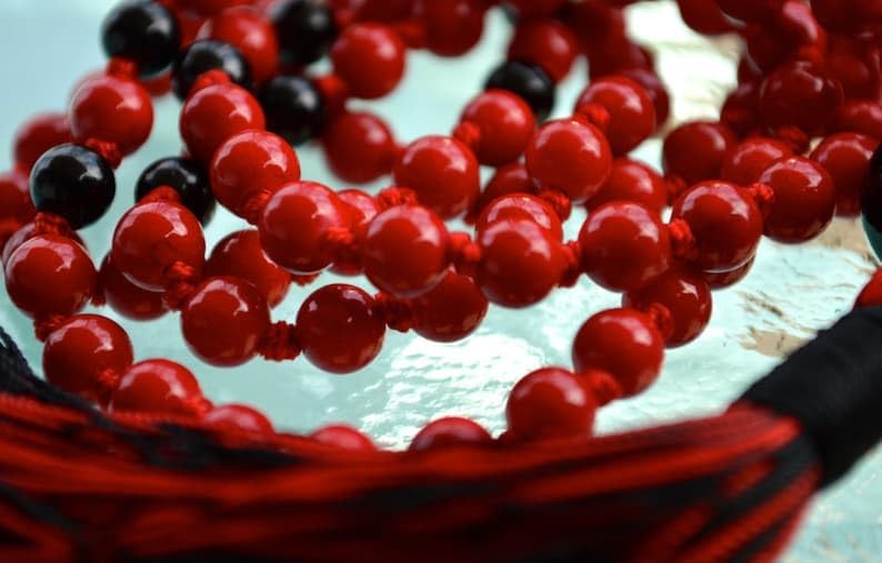 Natural Red Coral,Black Onyx 8mm 108 Mala Beads, Spiritual, Meditation Beads, Reiki, Japa Mala, Buddhist Prayer Beads, Yoga Bracelet, healing beads LKMALA-RRGU-1837, 34 inch