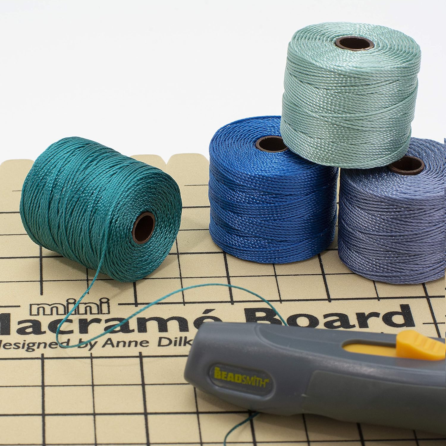 The Beadsmith Mini Macrame Kit - Bead Board 7.5 x 10.5 inches - Thread Zap II - 5.25” Thread Burner - S-Lon Cord #18 Cord, Multipack with 4 Spools – for Macrame and Knotting Jewelry Projects