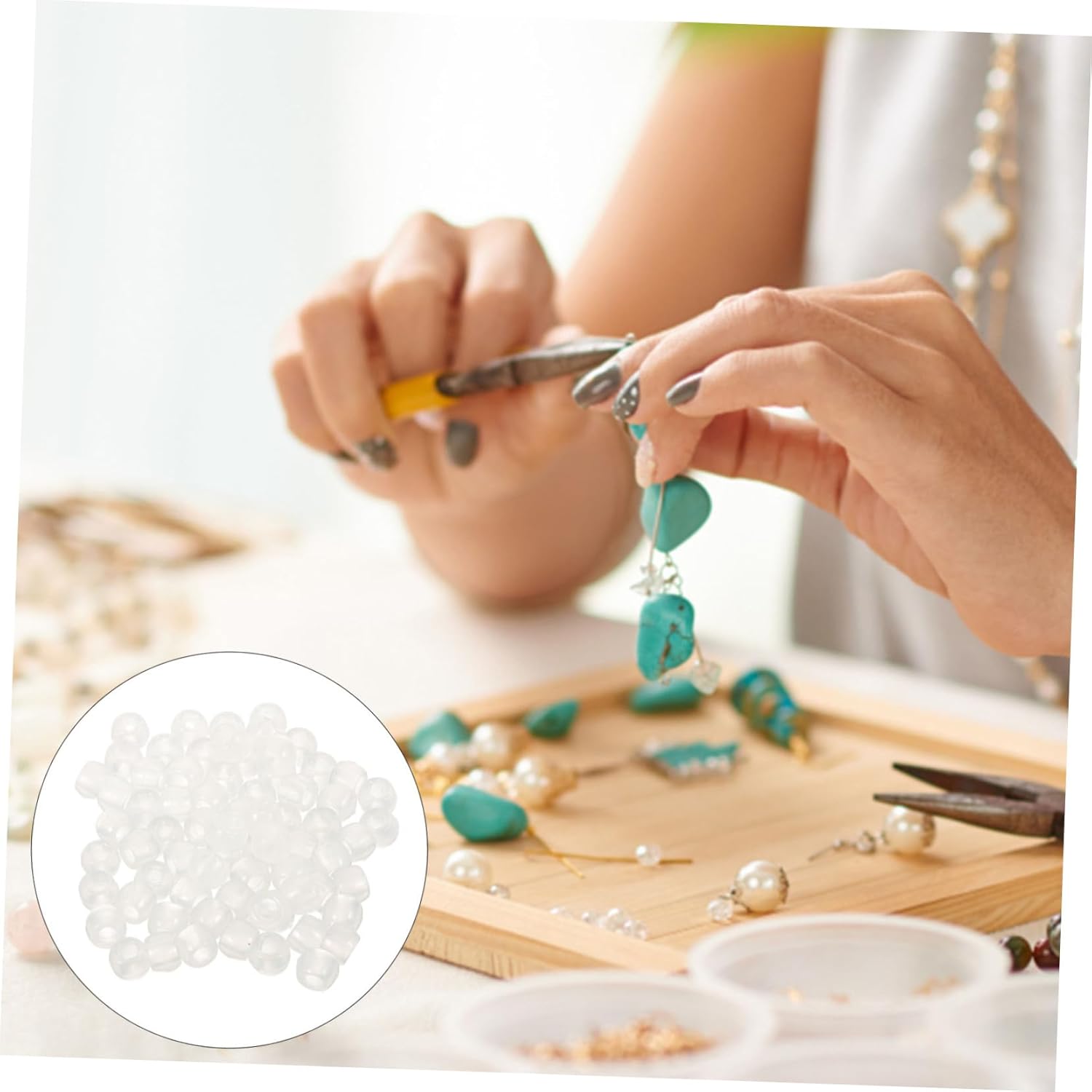 TEHAUX 10000pcs Colors Plastic Uv Beads Beads Uv Reactive Light-up Neon for DIY Jewelry Charm