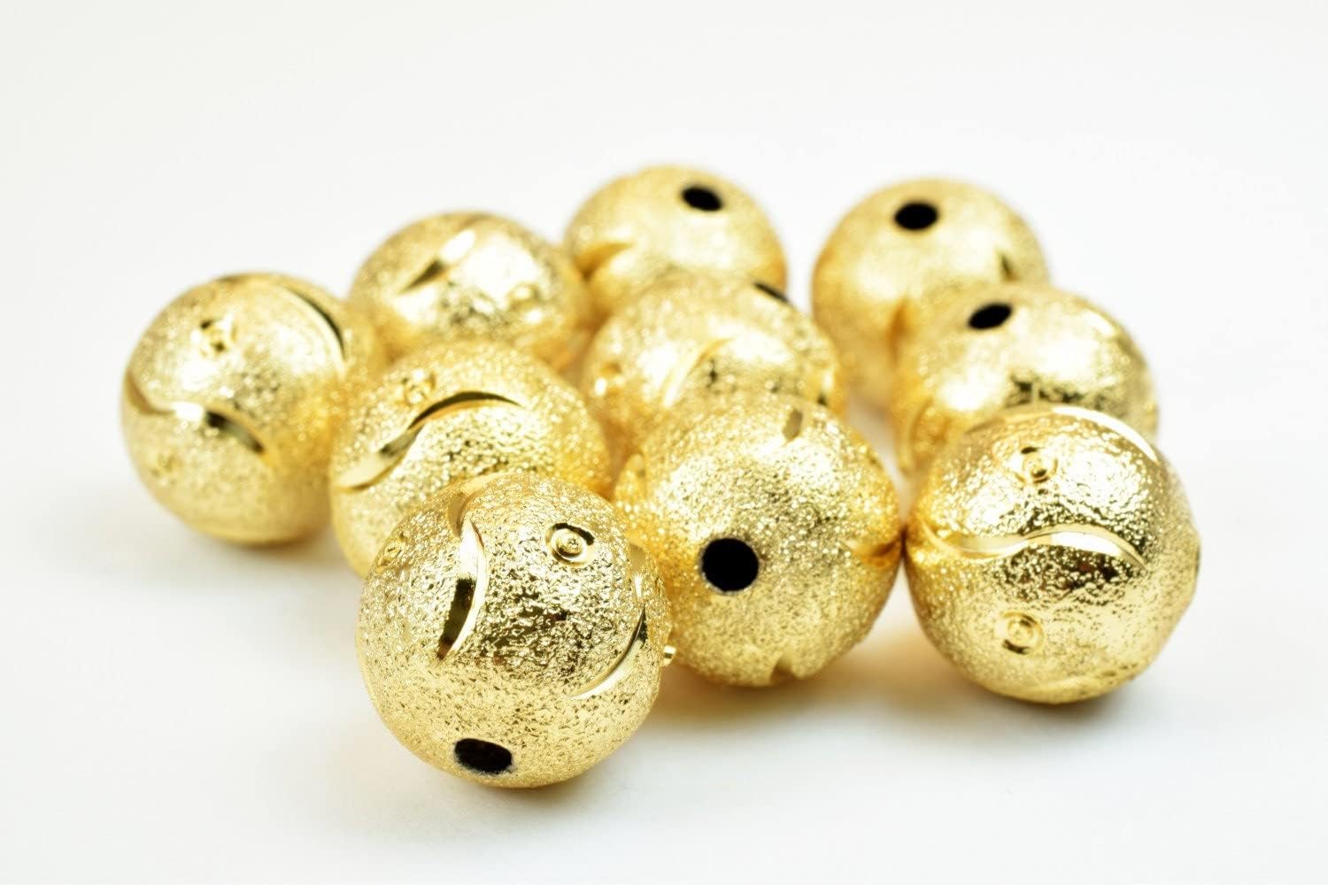 Beaded Jewelry 12mm 18K Gold Filled EP Stardust with Diamond Cut Round Bead GF3407