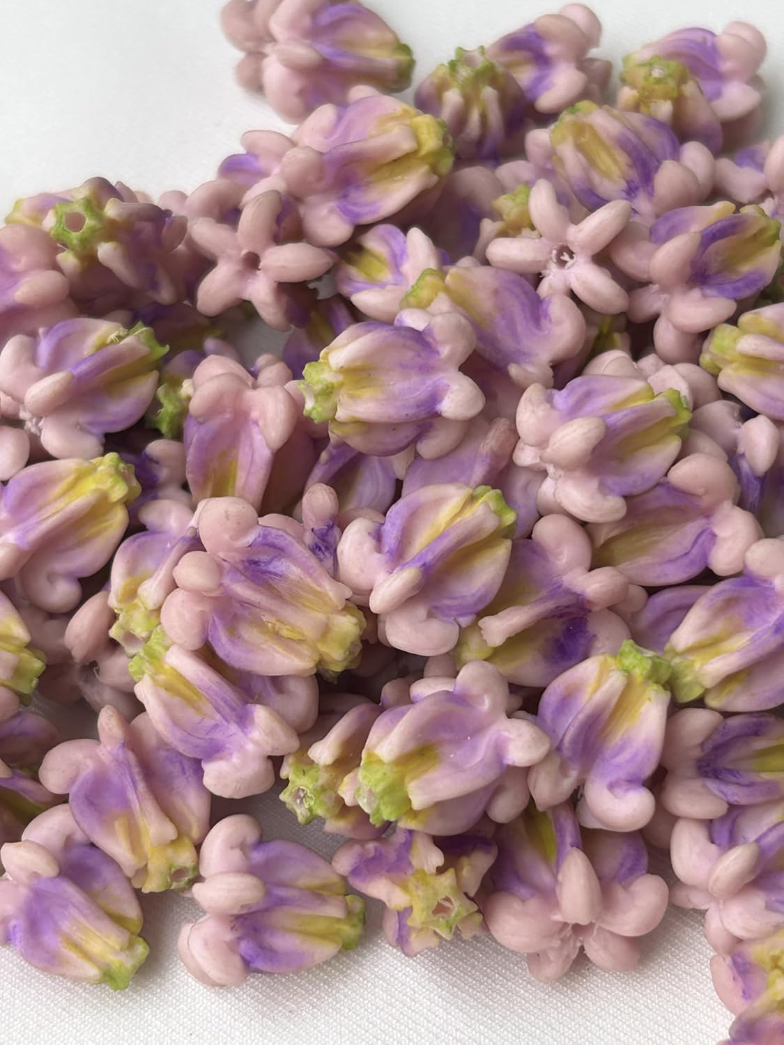 100 PCS Large Calortopis Gigantea Crown Flower Hand-Painted Clay Beads (01) for Jewelry Making DIY Craft Supplies (Pink-Purple)