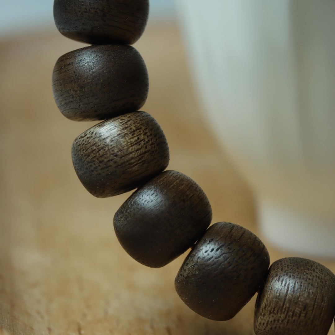 Vietnam Nha Trang Agarwood White Aquilaria Old Wood 8 * 10mm*22 Beads Single-Strand Prayer Beads Honey-Scented Sinking Grade