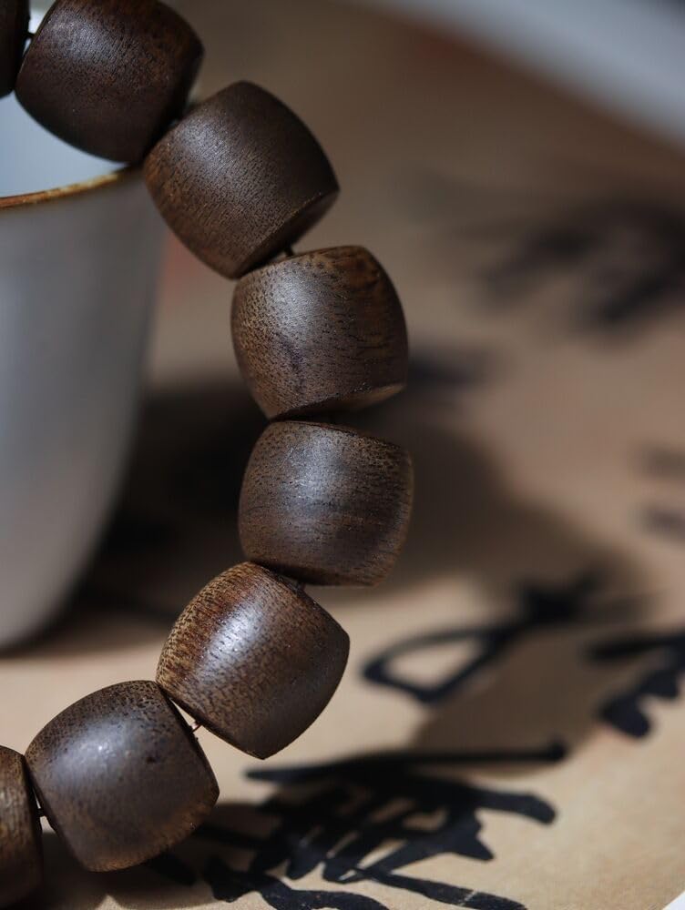 Agarwood 13 * 14mm Nha Trang White Chess Agarwood Skewer Shimmering Buddha Bead Rosary Bead