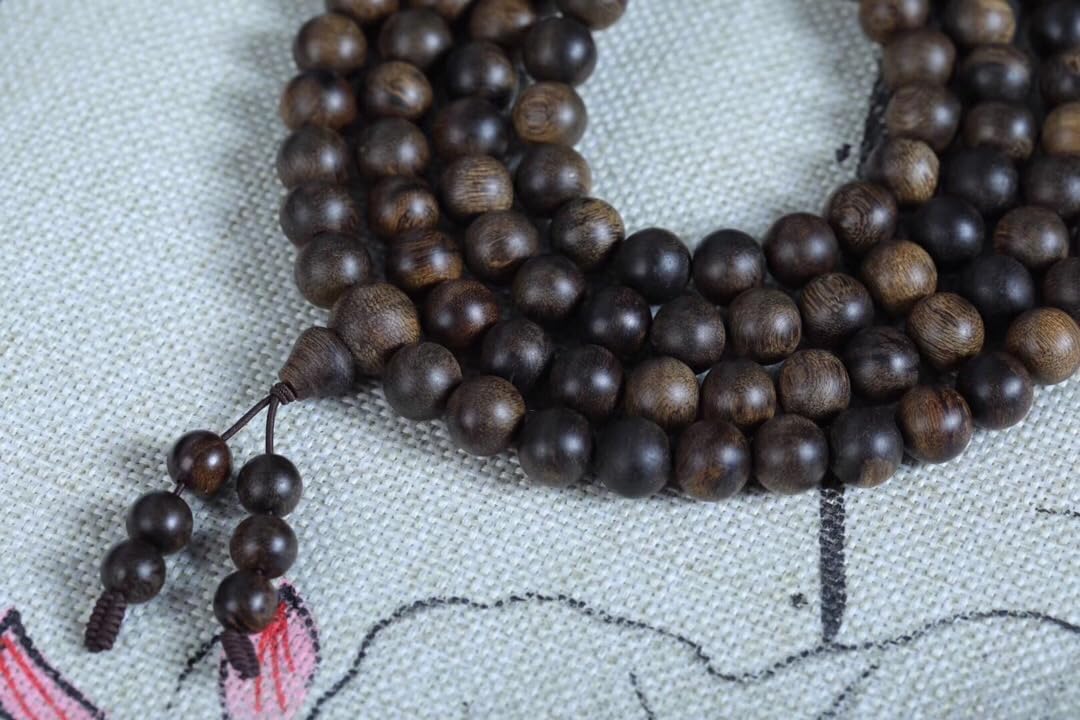 Natural Cambodian Bodhisattva Agarwood Sinking Grade Beads 10mm*108 Pieces Old Material Multi-Circle Bracelet