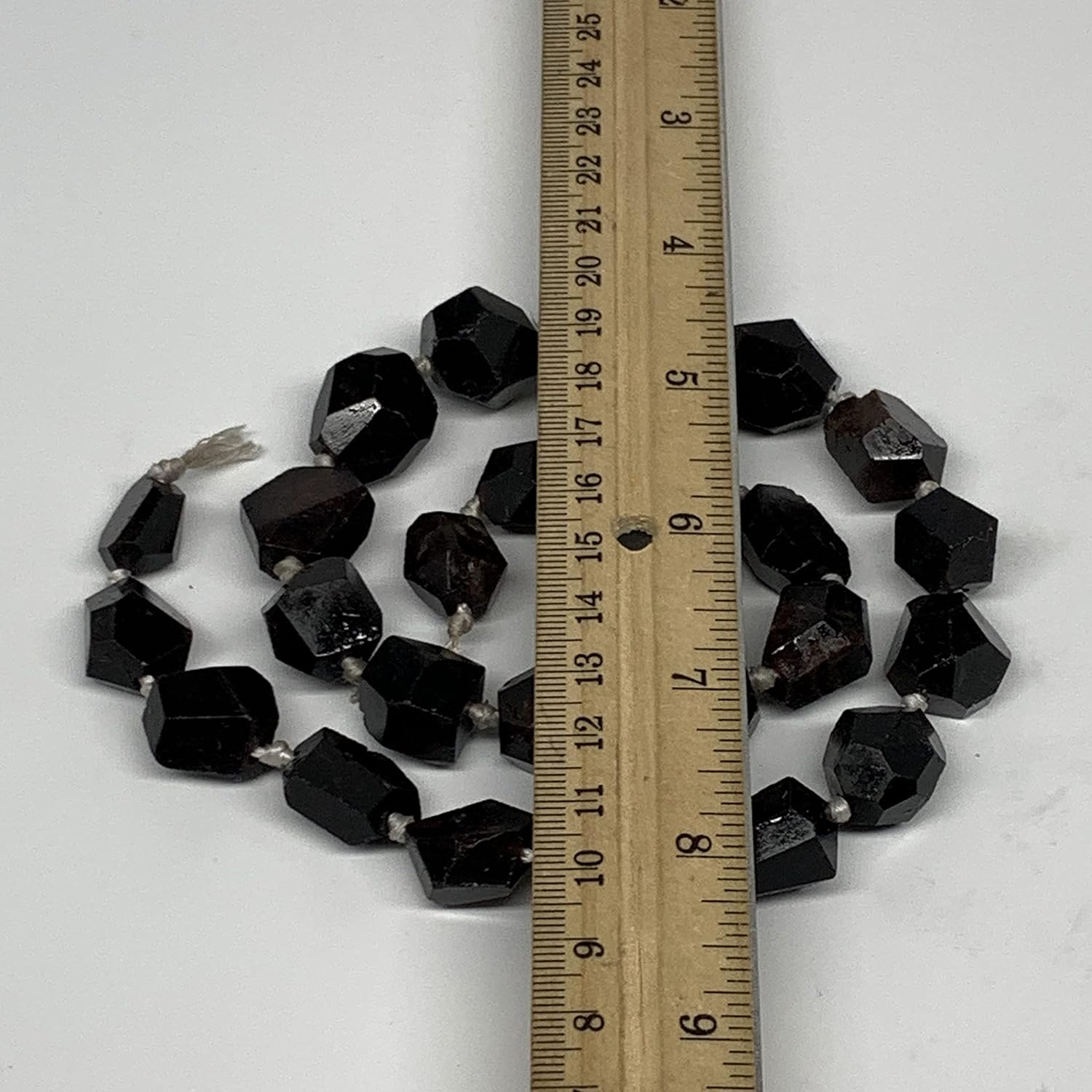 1 Strand, 167.9g, 14mm-21mm, 25 Beads, 16