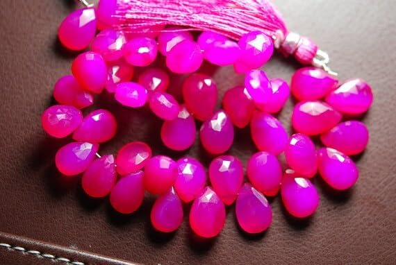 7 inch Strand of Natural Chalcedony 10-13mm pear Faceted briolette Beads for DIY Jewelry Making. |BRIO_01843