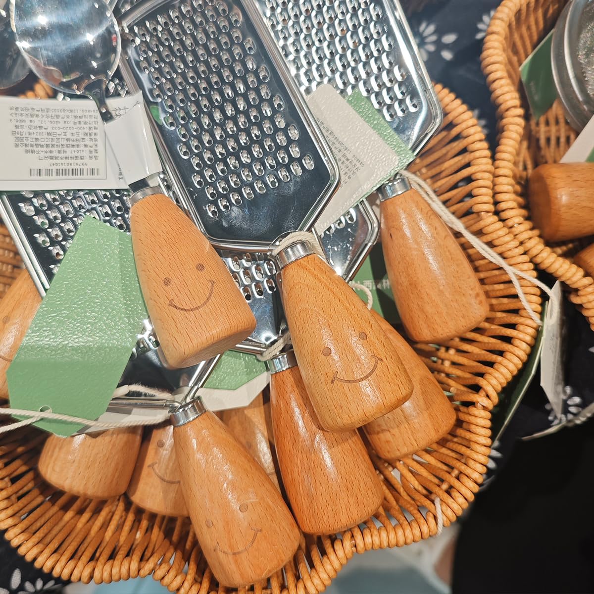 Customize Print Letters Symbols Numbers Beech Wooden Cube Square Beads 12mm Wood Faceted Beads for Jewelry Making DIY Beading Product (500)