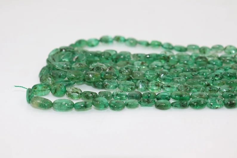 Russian Emerald Smooth Oval Shape Beads 4 * 6-5 * 7 mm Russian Emerald Oval Beads Natural Emerald Gemstone Emerald Loose Beads