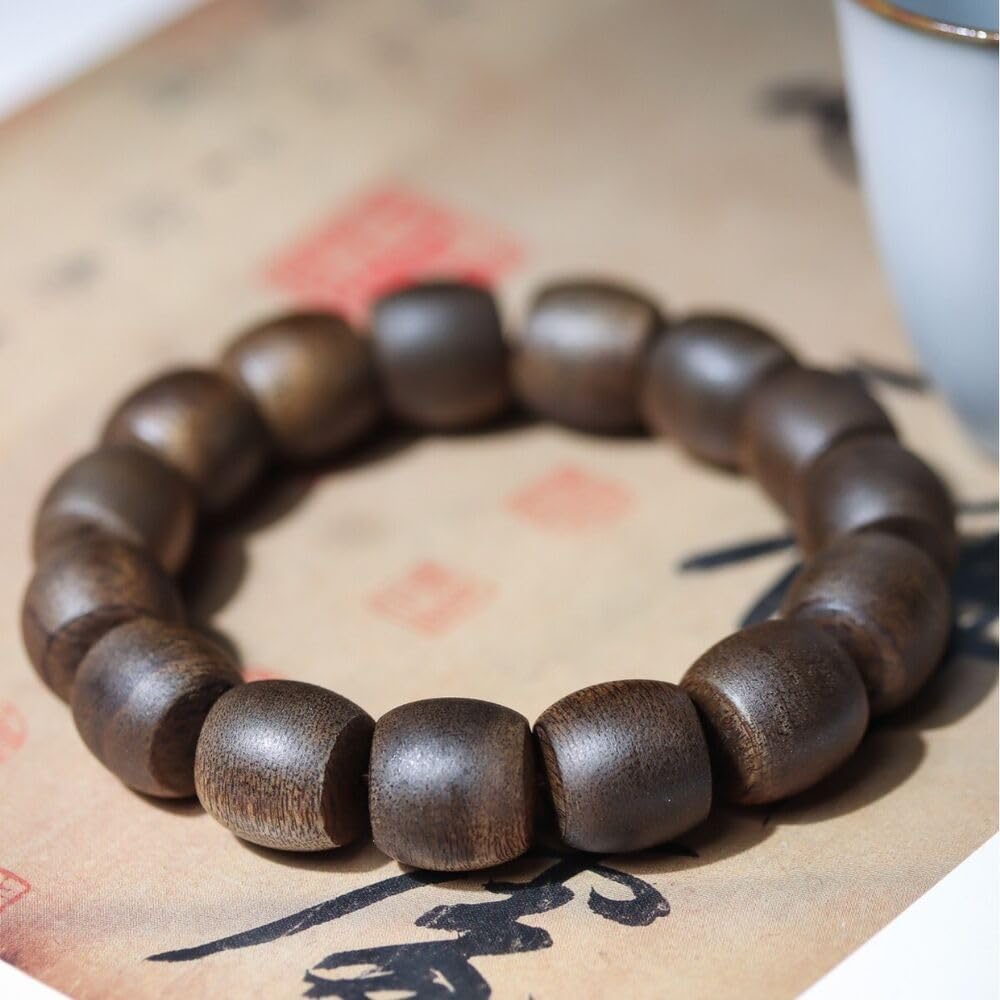 Agarwood 13 * 14mm Nha Trang White Chess Agarwood Skewer Shimmering Buddha Bead Rosary Bead