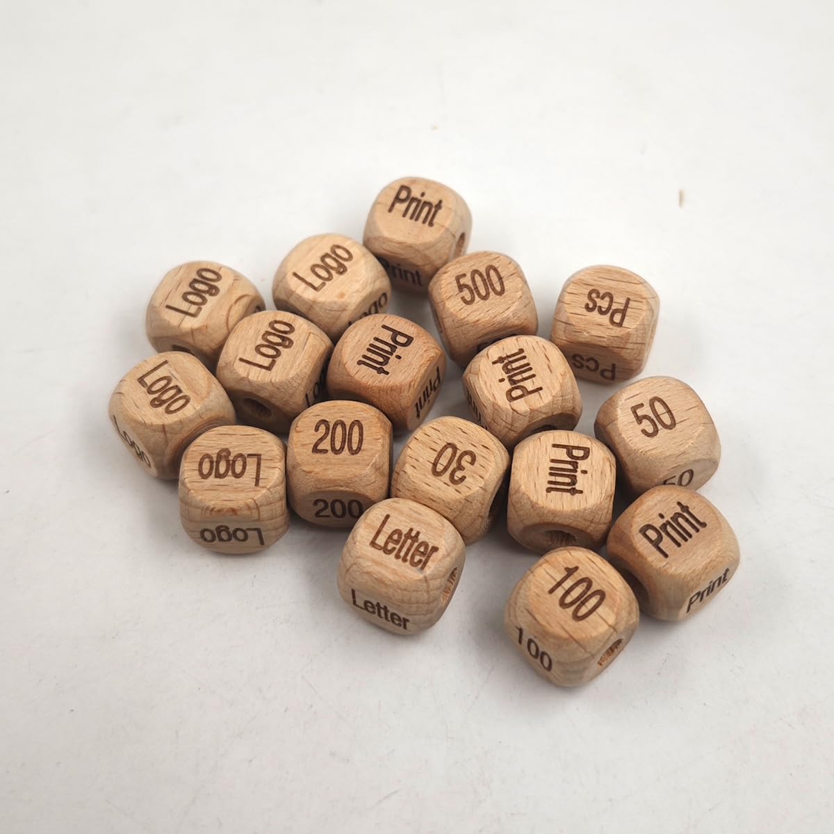Customize Print Letters Symbols Numbers Beech Wooden Cube Square Beads 12mm Wood Faceted Beads for Jewelry Making DIY Beading Product (500)