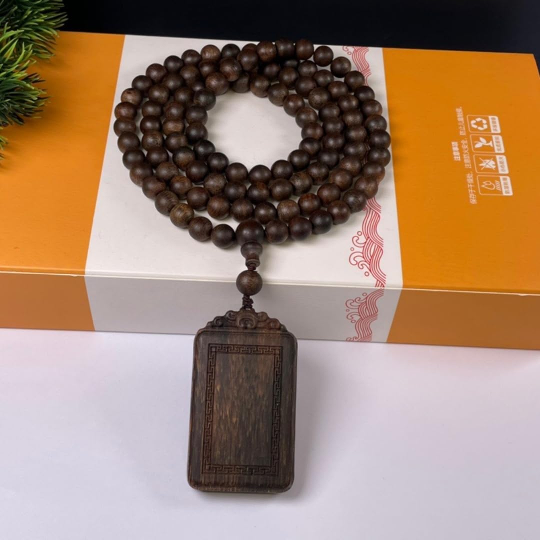 Vietnamese Nha Trang White Agarwood, Sinking Grade 8mm, Paired with Auspicious Clouds Amulet, Aged Material with Sweet Floral and Honey Aroma