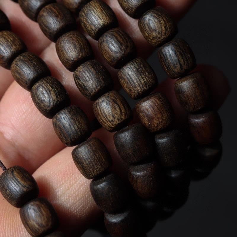 Hainan Soft-Fiber Black Agarwood 8mm*108 Beads Barrel-Shaped Old Wood Dominant Aroma with Bold, Outward-Projecting Scent Distinctive Grain Pattern