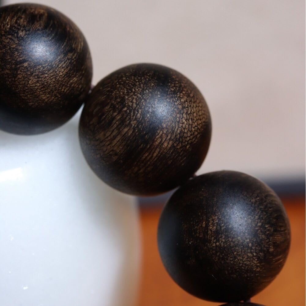 Agarwood Darakan old material Agarwood string 18mm Buddha bead rosary bead submerged grad