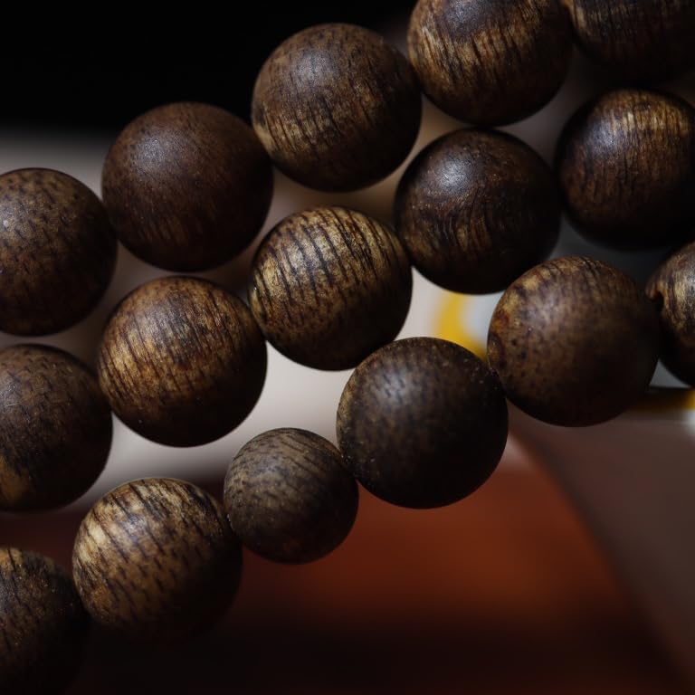 Vietnam Nha Trang Agarwood White Aquilaria Old Wood 8mm*108 Beads Prayer Beads Sinking Grade