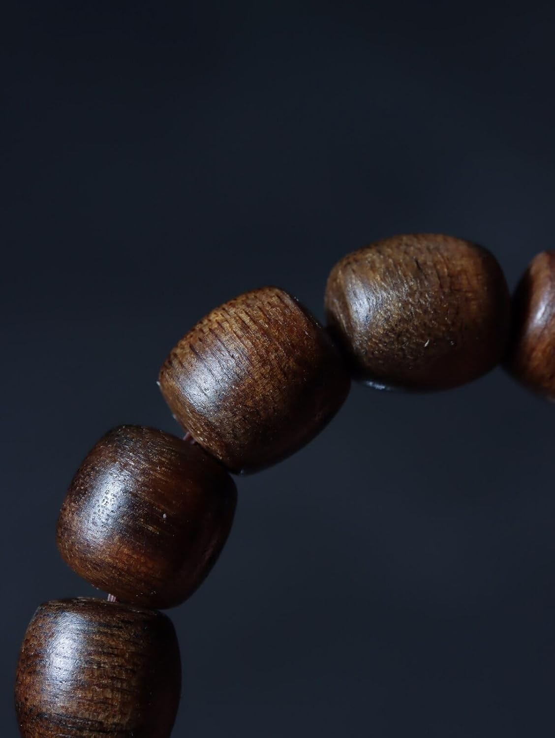 Agarwood 10mm*19pcs Fusen Red Agarwood Drum Beads Nine Points Sunken Grade Buddha Beads