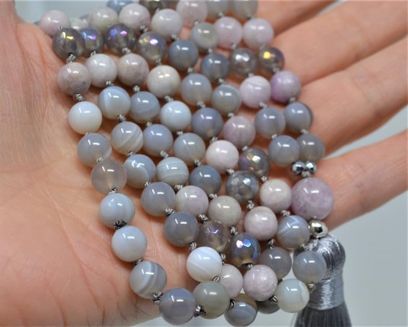 Natural Agate and Kunzite 8mm 108 Mala Beads, Spiritual, Meditation Beads, Reiki, Japa Mala, Buddhist Prayer Beads, Yoga Bracelet, healing beads LKMALA-RRGU-350