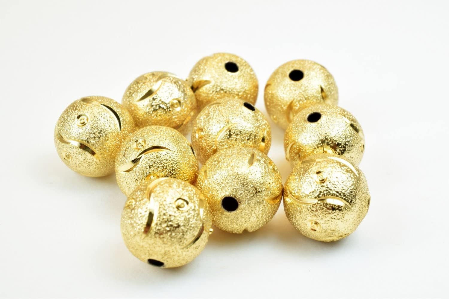 Beaded Jewelry 12mm 18K Gold Filled EP Stardust with Diamond Cut Round Bead GF3407