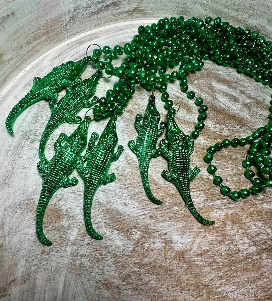 Mardi Gras, Green Alligator Medallion Beads, 33