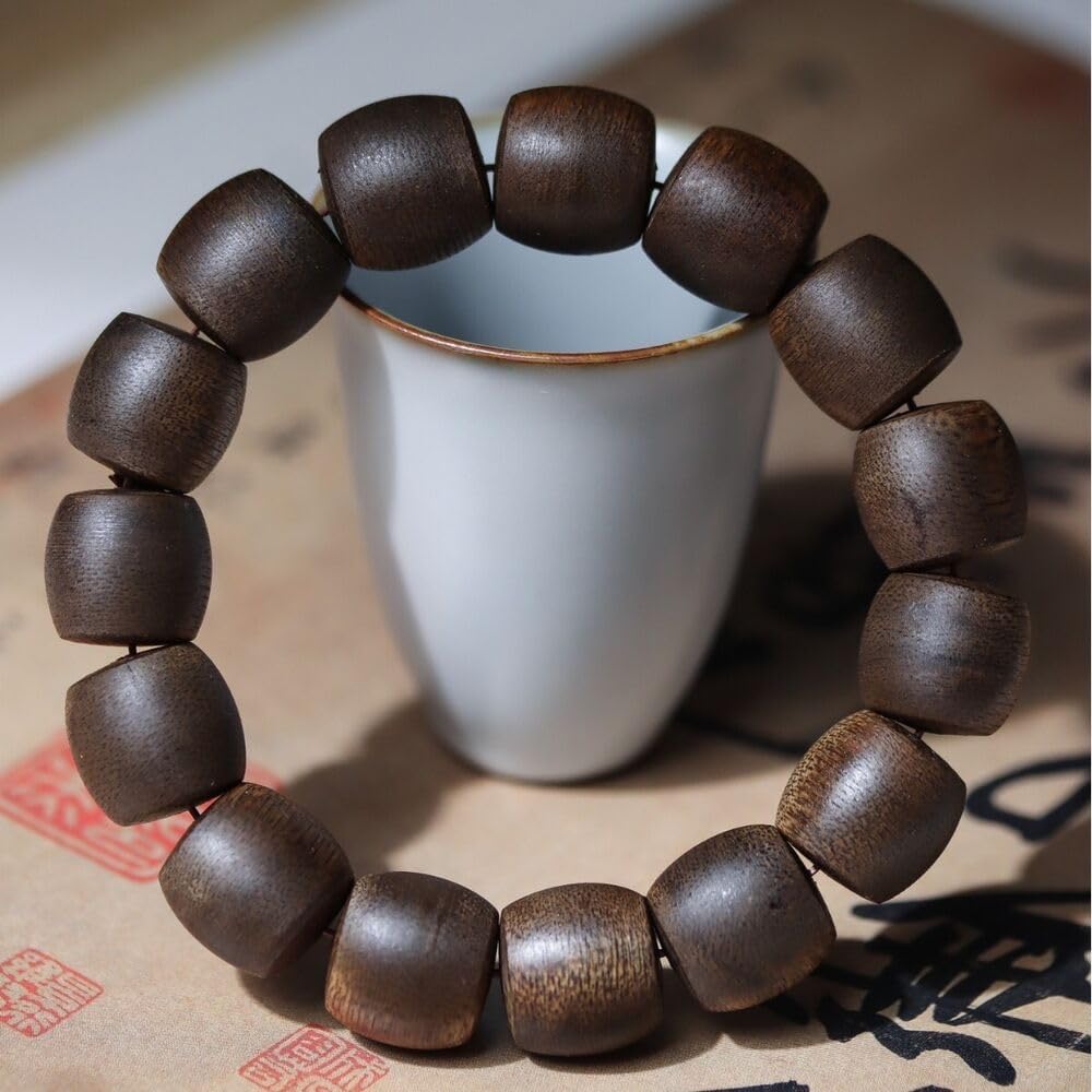 Agarwood 13 * 14mm Nha Trang White Chess Agarwood Skewer Shimmering Buddha Bead Rosary Bead