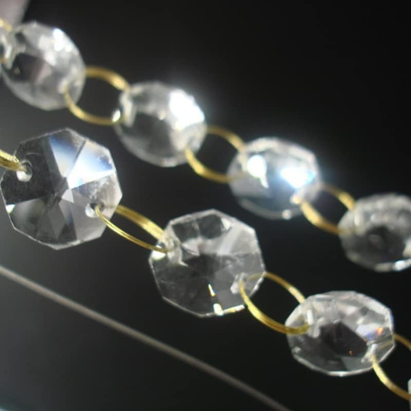 Hanging Crystals Prisms 5 Meters Crystal Strands Octagon Beads Chains with Golden Connectors Decorations Hangings Crystals for Decoration