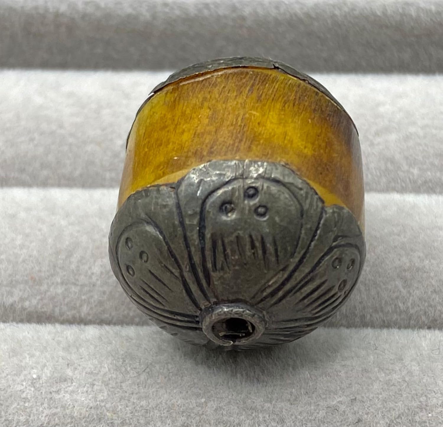 26x20mm Handmade Real Tibetan Natural Amber Bead with Ethnic Silver for Jewelry Making,7.35g Nepalese Boho Focal Bead for Necklace or Bracelet,Antique Buddha,Prayer Loose Beads (20)