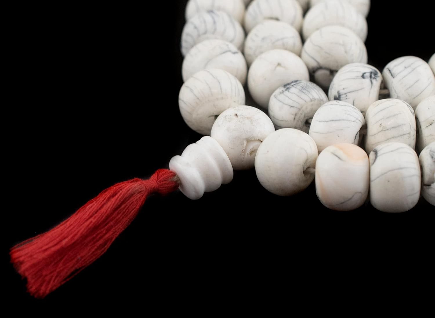 The Bead Chest Naga Conch Shell Mala Beads 18-20mm Nepal White Round Large Hole 60 Inch Strand