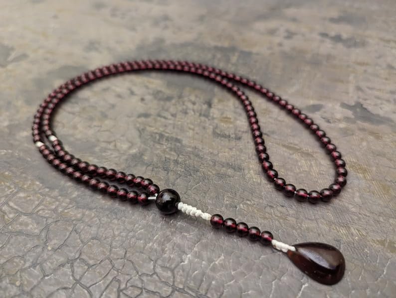 Natural Garnet 5mm,8mm 108 Mala Beads, Spiritual, Meditation Beads, Reiki, Japa Mala, Buddhist Prayer Beads, Yoga Bracelet, healing beads LKMALA-RRGU-168