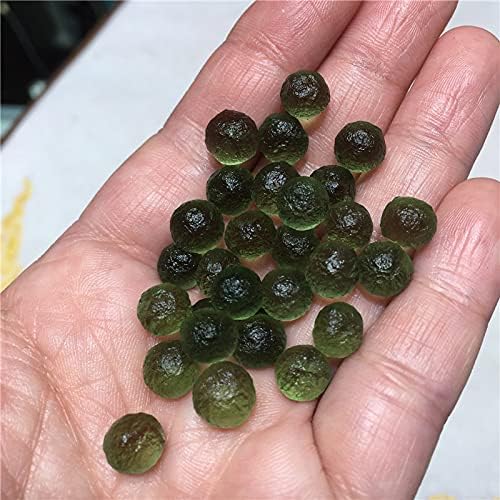 ZTBH Czech Meteorite 6pcs/lot Natural Moldavite Crystal Energy Stone Czech Meteorite Impact Glass Beads Rough Stone Irregular Shape Pendants Crystal Jewelry (Color : Khaki, Size : 20-21mm)