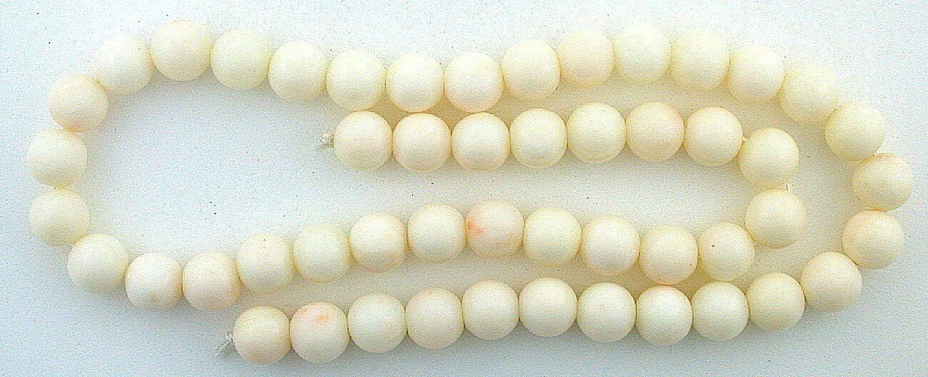Vintage 8mm - 8.5mm Round Italian Angel Skin Coral 16 Inch Gem Bead Strand