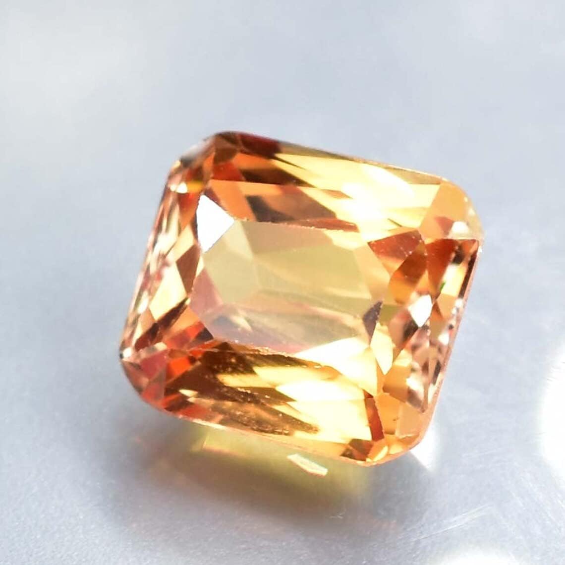 AAA+ Flawless Bi-Colour Ceylon Padparadscha Sapphire (GIT) Certified Loose Scissor Cut Sapphire Gemstone 6.95 Ct
