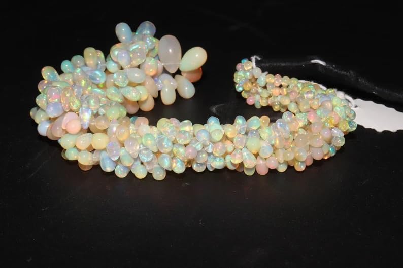 Ethiopian Opal Smooth Drops Shape Beads 3 * 5-6 * 8 mm Tear Drops Beads Opal Plain Beads Fire Opal Beads Flashy Opal Bead for Making Jwelery