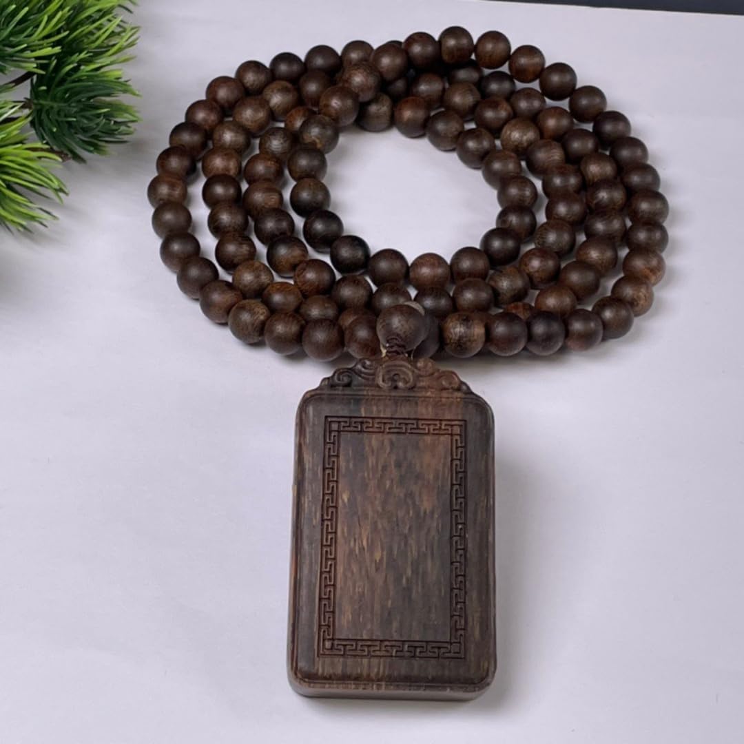 Vietnamese Nha Trang White Agarwood, Sinking Grade 8mm, Paired with Auspicious Clouds Amulet, Aged Material with Sweet Floral and Honey Aroma