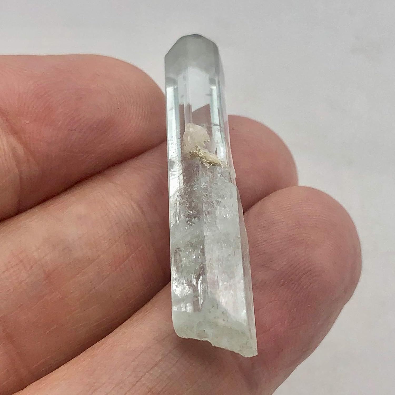 One Rare Natural Aquamarine Crystal | 46x9x10mm | 31.595cts | Sky Blue |