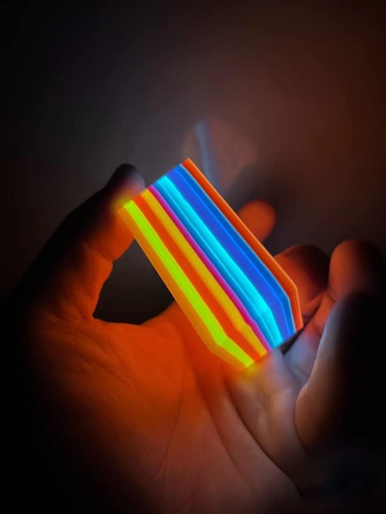 Luminous Plastic Block, Luminous Material Cube, Self Luminous Material, DIY Luminous Resin, Multiple Colors, DIY Glow in The Dark Material (Length-Width 50X50mm, Thickness 3cm)