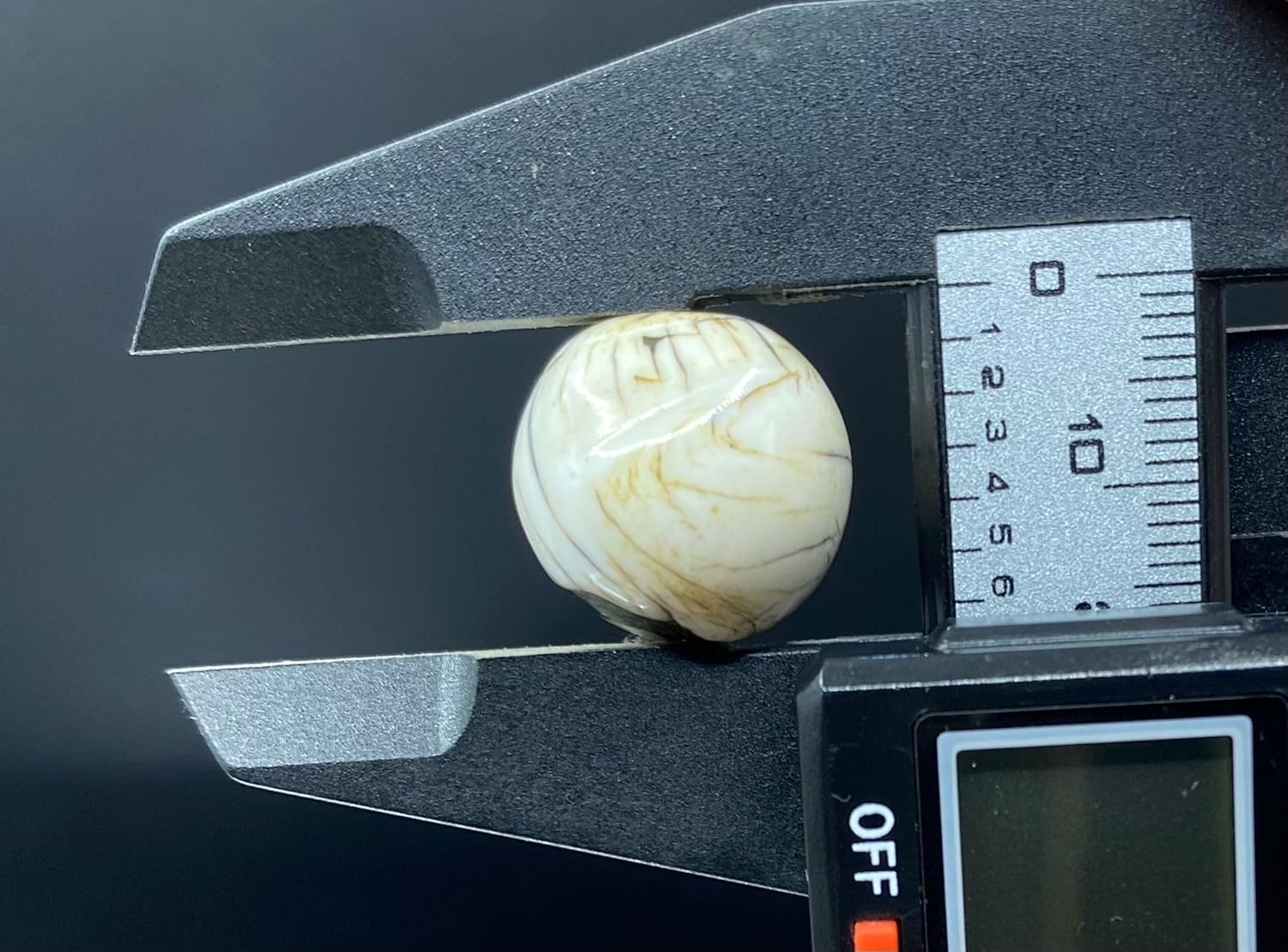 Handcrafted Nepalese Tibetan Natural Shell Pearl Bead 16x17mm – 6.88g Round Carved Bead for Jewelry Making, Craft Supplies, DIY Necklace & Bracelet Design,Loose Beads,Prayer Mala,Amulet (20)