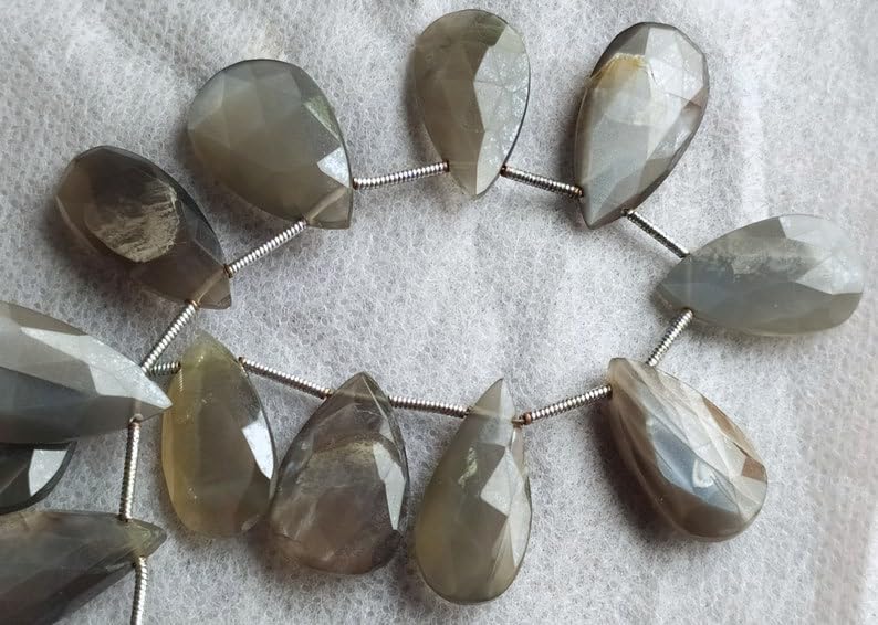 8 inch Strand of Natural Gray Moonstone 14-30 mm Oval Faceted briolette Beads for DIY Jewelry Making. |BRIO_03579