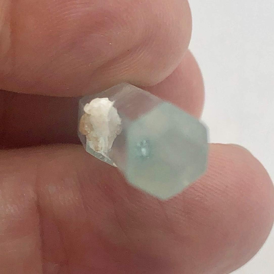 One Rare Natural Aquamarine Crystal | 46x9x10mm | 31.595cts | Sky Blue |