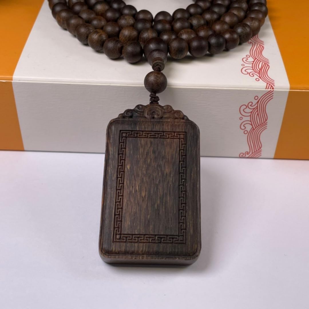 Vietnamese Nha Trang White Agarwood, Sinking Grade 8mm, Paired with Auspicious Clouds Amulet, Aged Material with Sweet Floral and Honey Aroma
