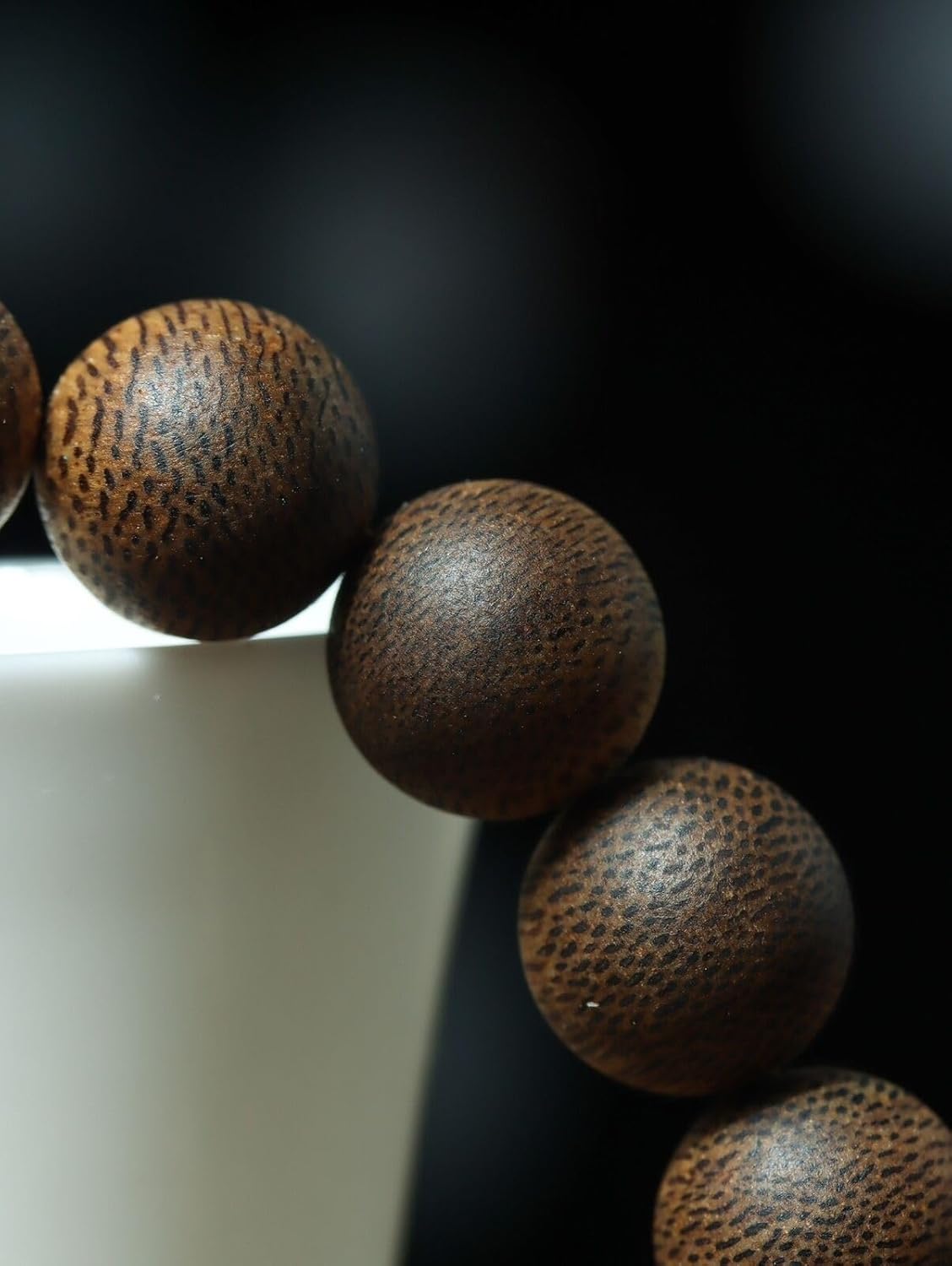 Agarwood 10mm Hainan White Chess Agarwood Skewers Buddha Beads Rosary Beads Sinking Water