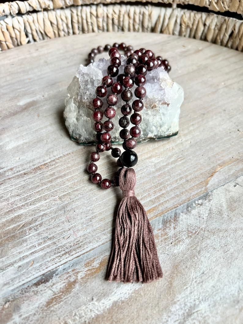 Natural Red Garnet 8mm 108 Mala Beads, Spiritual, Meditation Beads, Reiki, Japa Mala, Buddhist Prayer Beads, Yoga Bracelet, healing beads LKMALA-RRGU-538