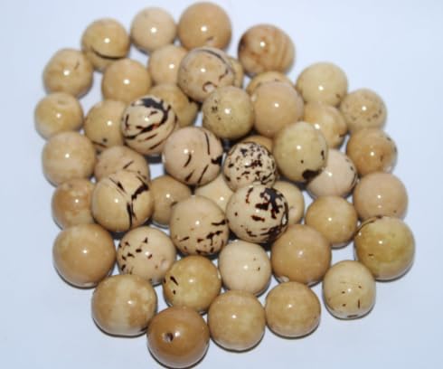 Bombona Beads. 100 Bombona Balls Beige Color. Size: 2.5 cm. Approx. Top Drilled. Natural, Vegan Beads. Jewelry Making Supplies