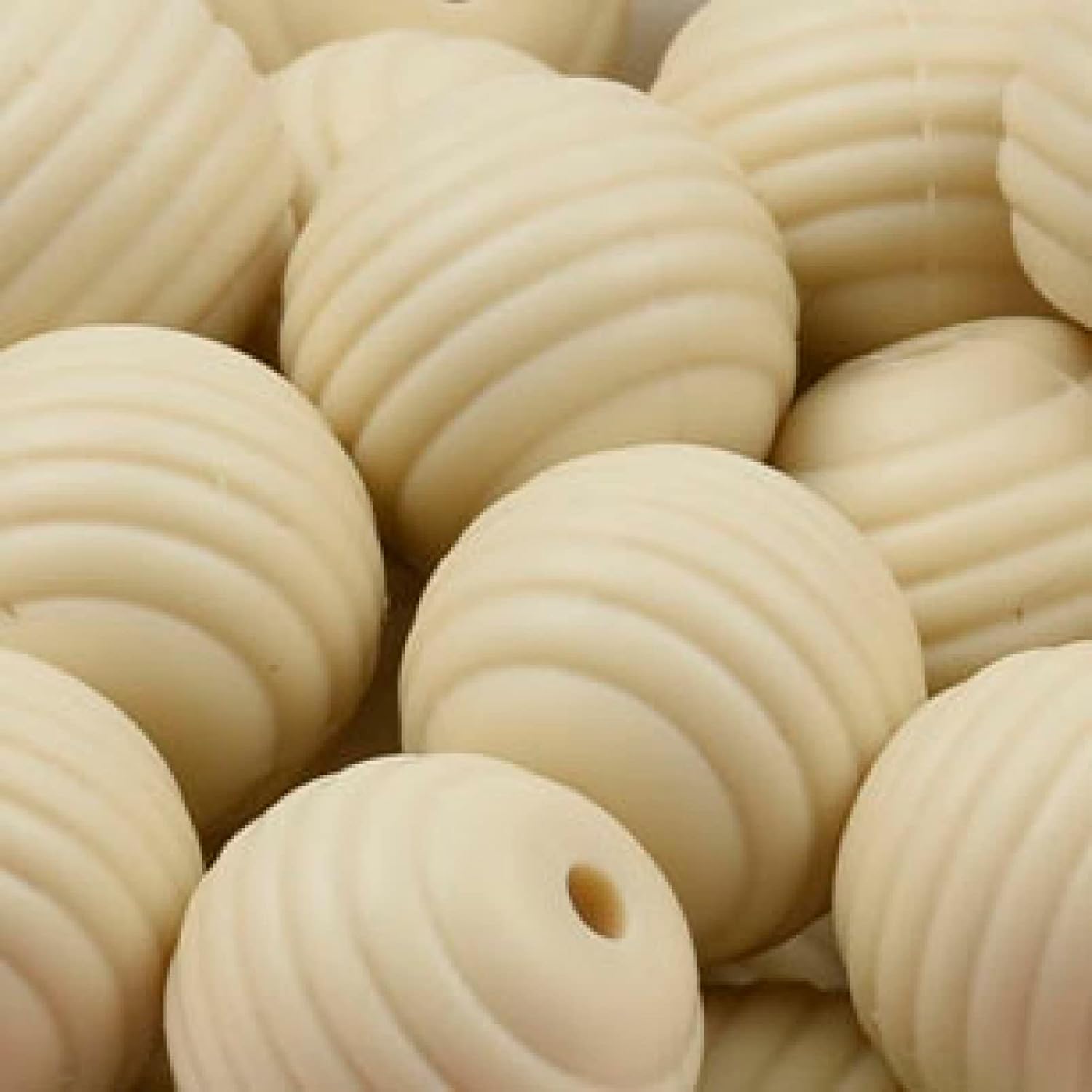 Silicone Beads Bulk Shapes 15mm for Keychain Making Round Rubber Beads Colorful Silicone Loose Pearl Beads for DIY Necklace Bracelet Honeycomb Jewelry Making Crafts 30 Pieces (Black)