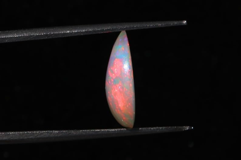 14.4x8.6x4.1mm Ethiopian Opal Cabochon AAA Quality Ethiopian Opal Pear Cabochon Ethiopian Opal Cabochon Natural welo opal multi fire opal loose Gemstone For Jewelry Making