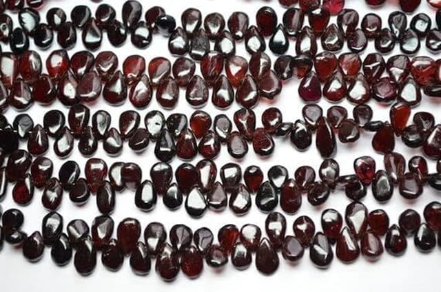 7 Inch 7x10-7x12mm Natural Pyrope Red Garnet Smooth Pear Shape Briolette Beads lot of 10 Strands CHIK-STRD-95038
